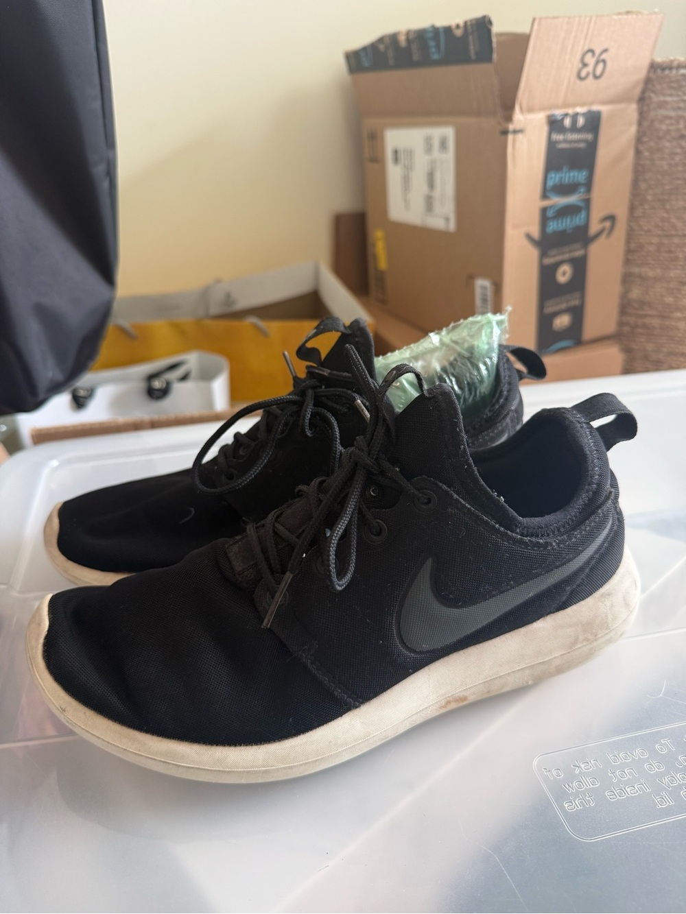 Nike Black and White Lightweight Running Sneakers